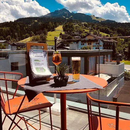 Otel Cubo Sport & Art 3*