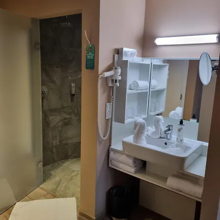 Cubo Sport & Art Санкт-Йоганн