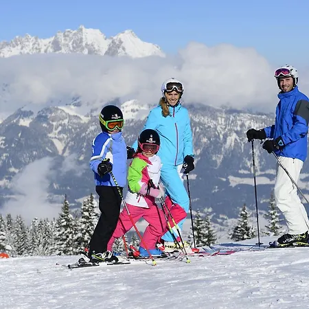Cubo Sport & Art Szálloda Sankt Johann in Tirol