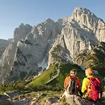 Hotel Cubo Sport & Art Sankt Johann in Tirol